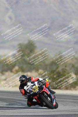 media/Jan-09-2026-Support Moto Racing (Fri) [[386df380ef]]/1-Racer Group/Practice 1 (Turn 5)/